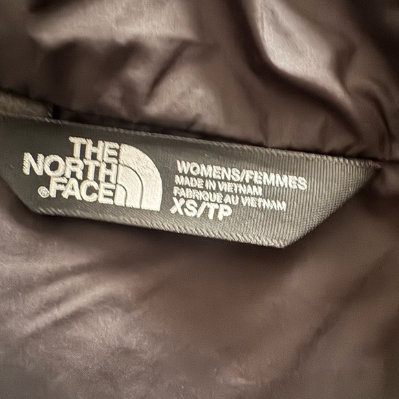 The North Face Women's Tamburello Packable Black Hooded Quilted Jacket - Picture 2 of 4